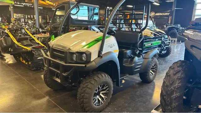 2025 Kawasaki MULE SX 4X4 XC LE in ATVs in Strathcona County - Image 2