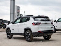 Welcome to Barrie Dodge Chrysler Jeep. Dynamic 2.0L I-4 intercooled turbo engine - Advanced infotain... (image 5)