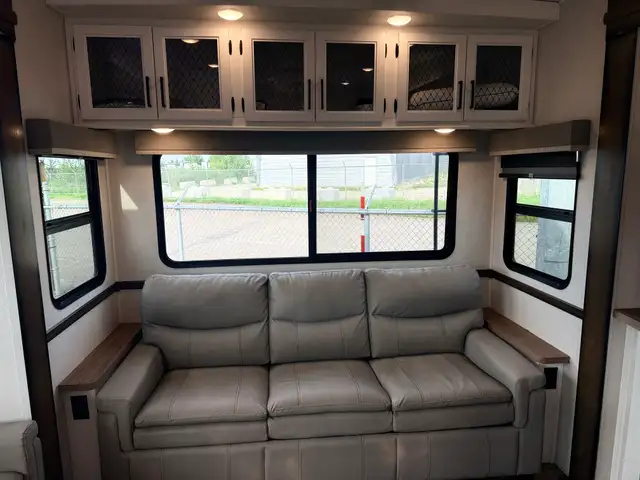 2022 Forest River CRUSADER 382 MBH in Travel Trailers & Campers in St. Albert - Image 20