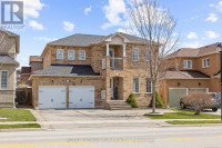 440 WOODSPRING AVE Newmarket, Ontario
