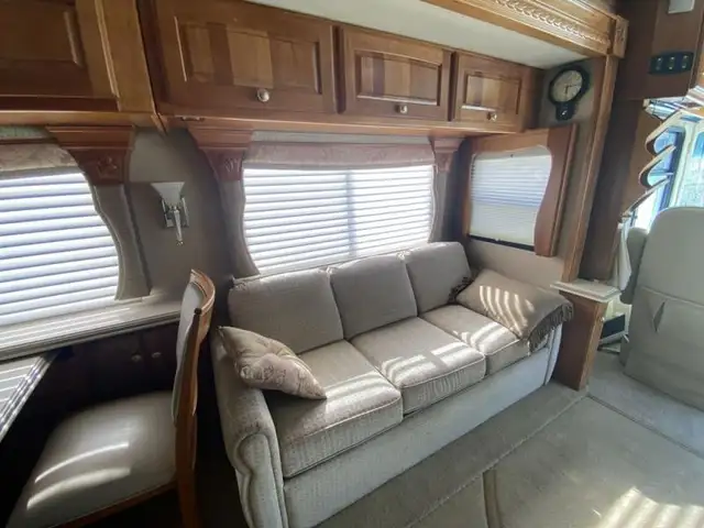 2006 Holiday Rambler Navigator 43PBQ in RVs & Motorhomes in Kelowna - Image 14
