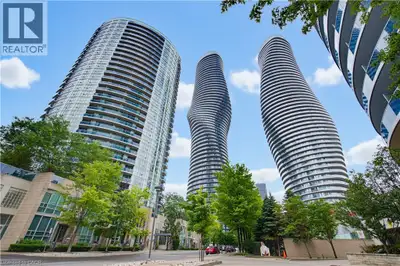 Rarely does a condo combine spacious living, spectacular views, premium amenities, and an unbeatable...