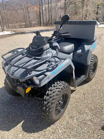 APPLY NOW: https://www.ridecollective.ca/get-pre-approved 2021 CAN-AM OUTLANDER 570 * Rotax 570 engi...