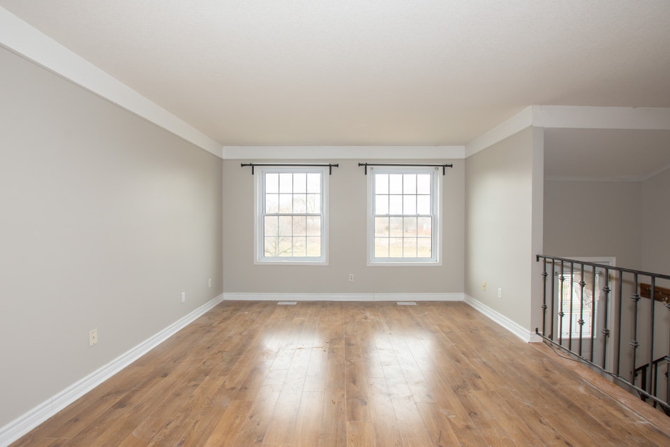 47 Waterview Court, Welland - 3 Bedroom Main Unit 3