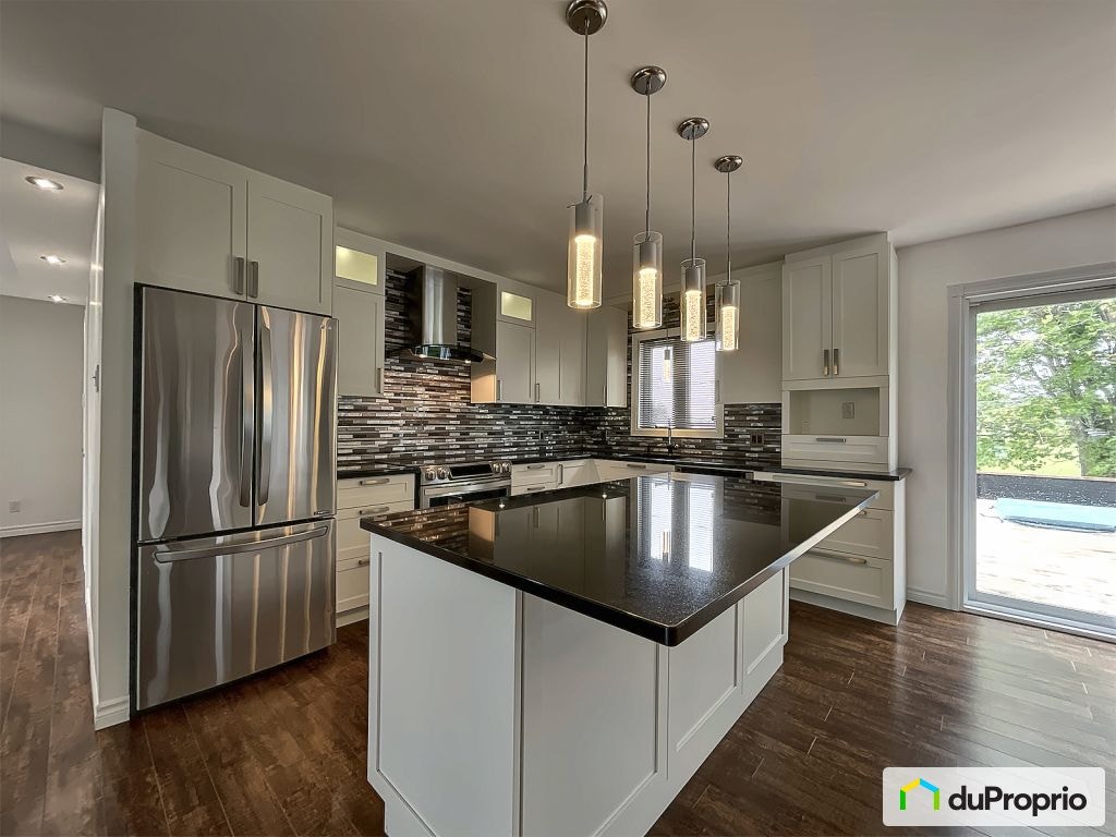 $465,000 - Bungalow for sale in Jonquière (Arvida) — photo 3