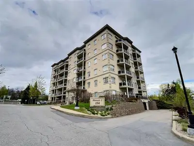 MLS® #17626257 Welcome to 156 Lucerne PH05! This turnkey condo, situated on the top floor, offers a...