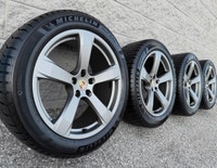 (95%) 4x Porsche Macan 20" OEM Winter Wheels Package City of Toronto Toronto (GTA) Preview