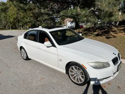 ***1 LOCAL SENIOR DOCTOR OWNER!!! NON-SMOKER!!! CARFAX REPORT-CLEAN*NO INSURANCE CLAIMS YES…...ONLY...