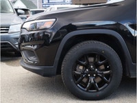 2019 JEEP CHEROKEE NORTH - NO ACCIDENTS - BC VEHICLE - BACKUP CAMERA - HEATED FRONT SEATS - MOUNTED... (image 5)