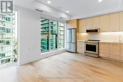 3306 - 200 REDPATH AVENUE Toronto (Mount Pleasant East), Ontario