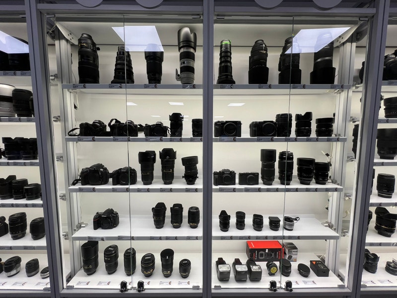 DOKAN | Biggest Retail Store for Second-Hand and Open-Box Lenses ...