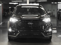 The 2022 Ford Edge ST-Line is a compact SUV that delivers sporty aesthetics and dynamic performance... (image 2)