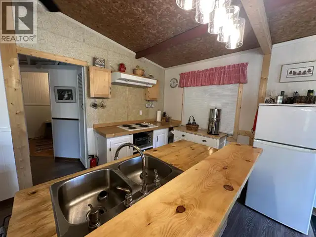 7613 MICA PLACE Lone Butte, British Columbia in Houses for Sale in 100 Mile House - Image 16