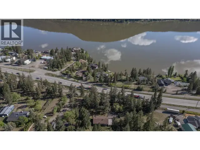 2038 WHITE ROAD Williams Lake, British Columbia in Houses for Sale in Williams Lake - Image 9