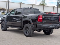 Boasts 15 Highway MPG and 17 City MPG!? This Ram 1500 has a trusty Twin Turbo Premium Unleaded I-6 3... (image 5)