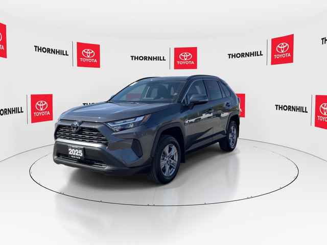 2025 Toyota RAV4 XLE NO ACCIDENT, ONE OWNER, LOW KM in Cars & Trucks in City of Toronto - Image 4