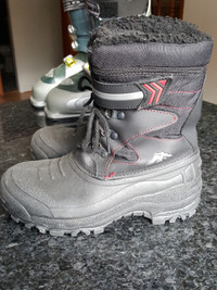 Kids Winter Boots - Size 6