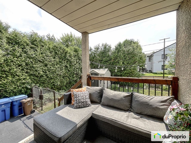 $775,000 - Triplex for sale in St-Jérôme (Bellefeuille) — photo 3