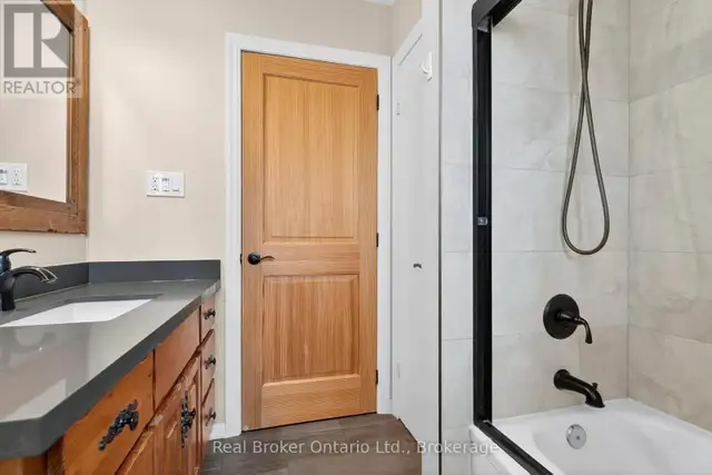 1948 TINY BEACHES ROAD S Tiny, Ontario in Houses for Sale in Oakville / Halton Region - Image 25
