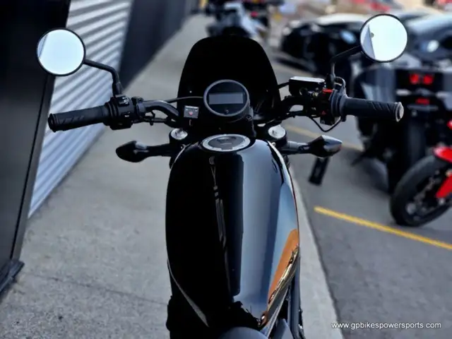 2017 Honda Rebel 500 ABS in Sport Touring in Oshawa / Durham Region - Image 9