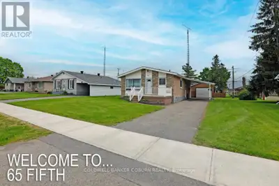This all brick 3 bedroom bungalow is located close to amenities, golf course and park. Main level ha...