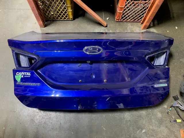 BMW 235 AUDI A5 NISSAN FORD MERCEDES HYUNDAI TRUNK LID TAILGATE in Auto Body Parts in Mississauga / Peel Region - Image 8