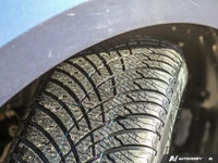 * POWER SLIDING REAR DOORS * HEATED STEERING WHEEL * LANE ASSIST * DRIVER MEMORY SEAT * HEATED SEATS... (image 9)