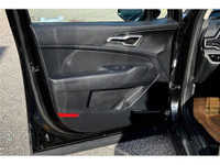 2024 Kia Sportage LX The 2024 Kia Sportage LX is a compact SUV that blends modern design, advanced s... (image 1)