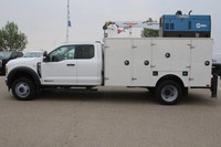 SBA132DRW84C7-60-A 53k ft-lbs Crane Structure, 60 front cabinet STANDARD FEATURES -Body Length: 132... (image 2)