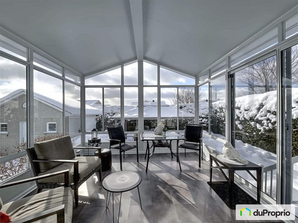$519,000 - Bungalow for sale in Sherbrooke (St-Élie-d'Orford) — photo 1