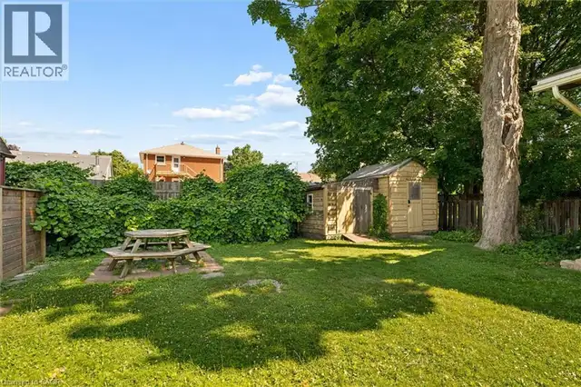 714 FREDERICK Street Kitchener, Ontario in Houses for Sale in Kitchener / Waterloo - Image 36