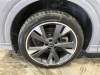// JAMAIS ACCIDENTÉ! //Ce Audi Q4 e-tron 2024 usagé, offert chez AutoStudio 72 à Mirabel, propose un... (image 8)