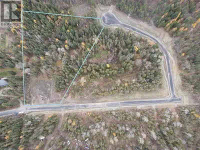 Price is PLUS GST. Take advantage of this fabulous opportunity to build your dream home. 5.58 acres...
