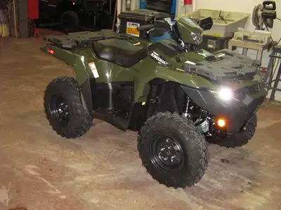 2026 Suzuki LT-A500-AXI PS .