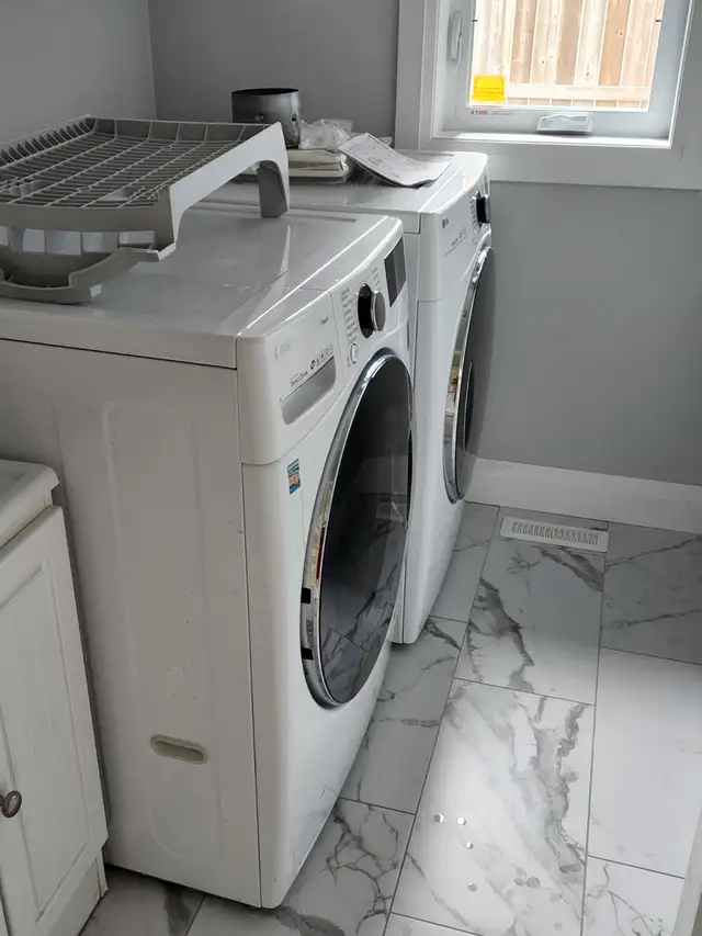 Basement suite for rent with shared access in Room Rentals & Roommates in Sarnia - Image 10