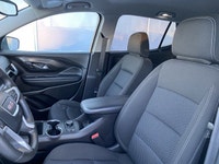 CLEAN CARFAX, Heated Front Seats, Back up Camera, Remote Starter, Lane Departure Warning with Lane K... (image 7)