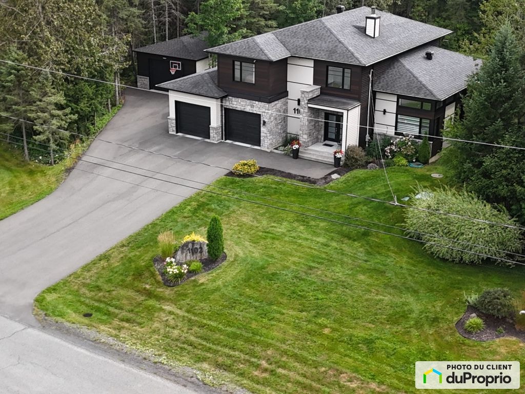 $925,000 - 2 Storey for sale in St-Rene — photo 2