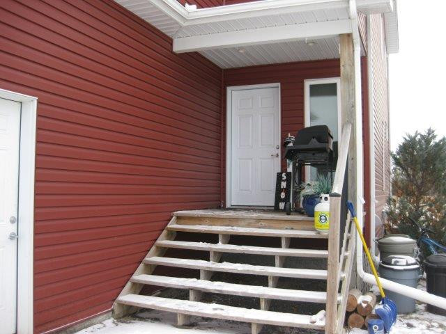 Affordable Living Awaits - 32 Linton Street in Houses for Sale in Kenora - Image 2