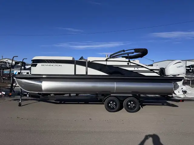 2025 Bennington 23LXSSBSE in Powerboats & Motorboats in St. Albert - Image 2