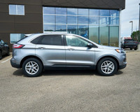 This Ford Edge boasts a Intercooled Turbo Premium Unleaded I-4 2.0 L/122 engine powering this Automa... (image 5)
