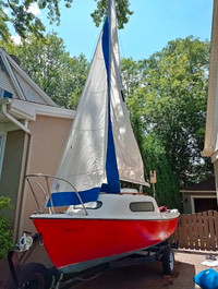 Sailboat Siren 17 with trailer and extras