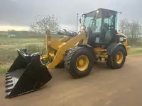 Caterpillar 908M Articulating Wheel Loader