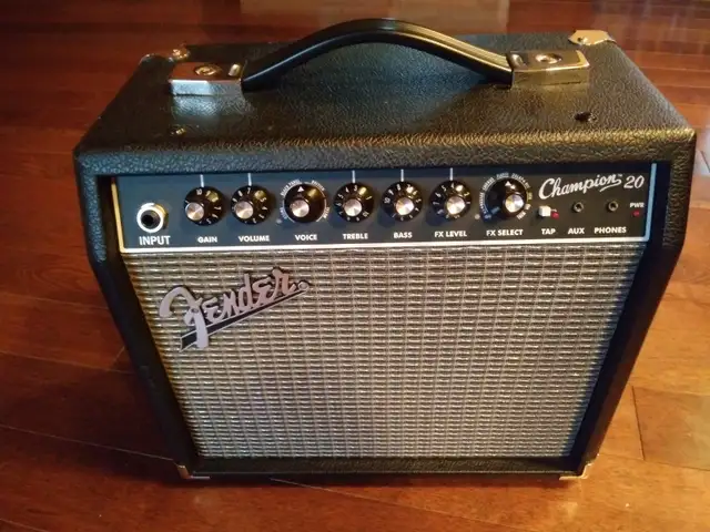 SOLD   SOLD fender champion amp with alot of effects in Amps & Pedals in Fredericton - Image 2