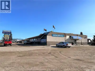 Prime Location! This full-service hotel is located along Highway #4 and has 25 guest rooms, restaura...