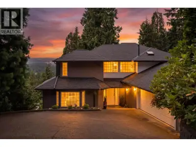 Discover your private mountain haven with views to Mount Baker and beyond! This impeccably maintaine...