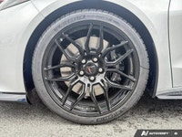 2dr Z06 Cpe w/1LZ ... Engine: Gas V8 5.5L/ Other Equipment GROUND EFFECTS CARBON FIBRE CARBON FLASH-... (image 8)