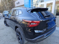 AMVIC Licensed Dealer STOCK # 77055973 AMVIC LICENSED DEALER The 2026 Chevrolet Trax ACTIV FWD blend... (image 5)