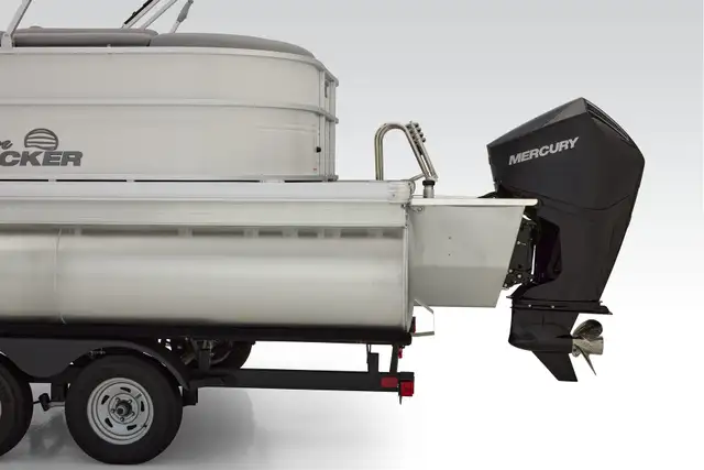 2026 Sun Tracker Party Barge 22 XP3 TRITOON pontoon boat in Powerboats & Motorboats in Vernon - Image 34