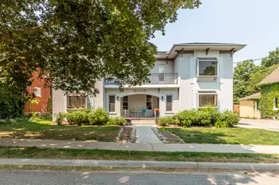 1 Bed 1 Bath | Downtown Kitchener | August