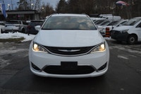Price reduced to $18,950! Clean Carfax, Plug in hybrid, Well maintain, 7 passengers seating, navigat... (image 6)